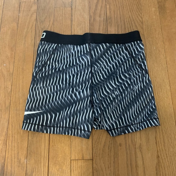 SOLD - Picture 3 of 4